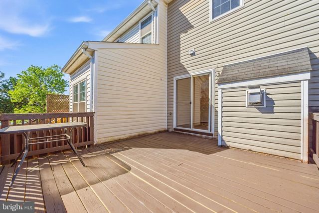414 GINKGO TER NE, Leesburg, VA 20176