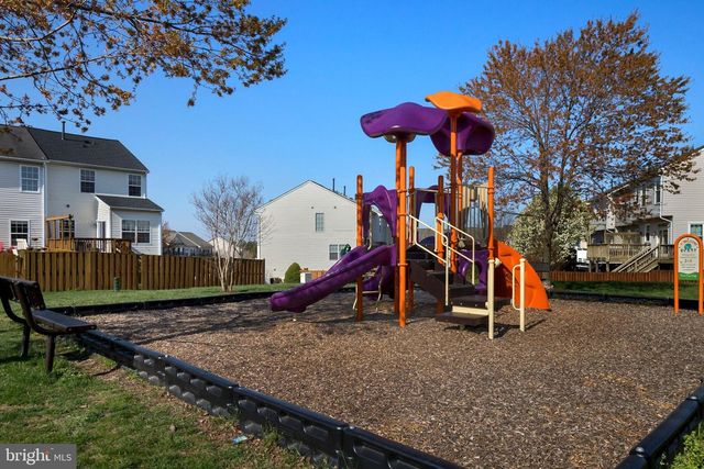 414 GINKGO TER NE, Leesburg, VA 20176