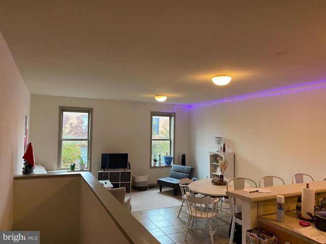 1712 W DIAMOND ST, Philadelphia, PA 19121