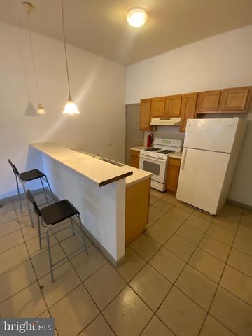 1712 W DIAMOND ST, Philadelphia, PA 19121