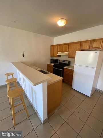 1712 W DIAMOND ST, Philadelphia, PA 19121