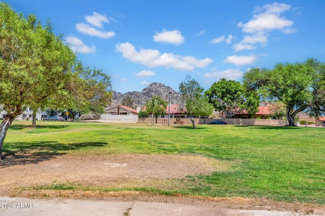 7300 N DREAMY DRAW Drive 213, Phoenix, AZ 85020