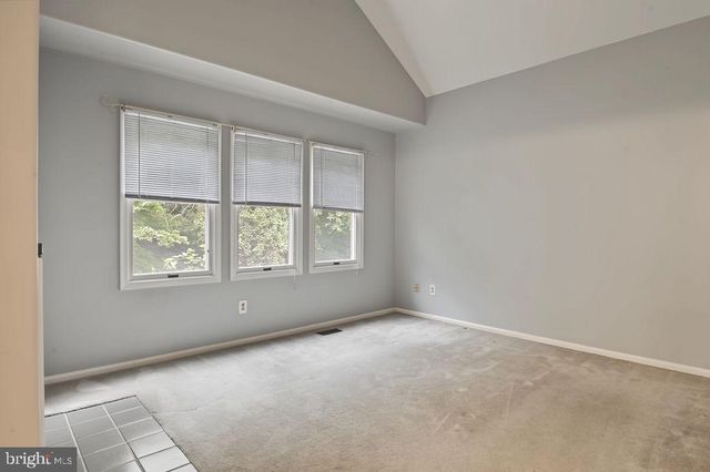 502 PAISLEY PL, Newark, DE 19711