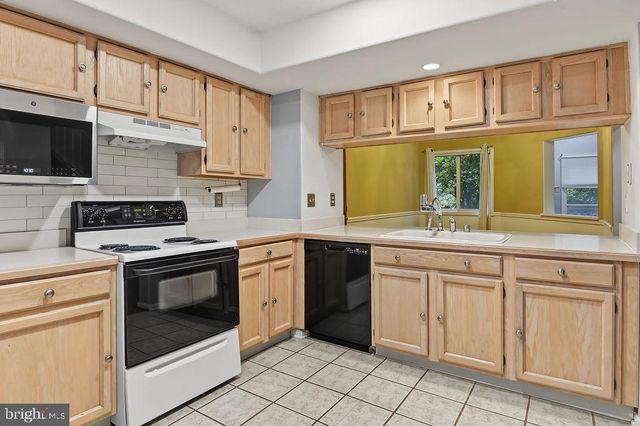 502 PAISLEY PL, Newark, DE 19711
