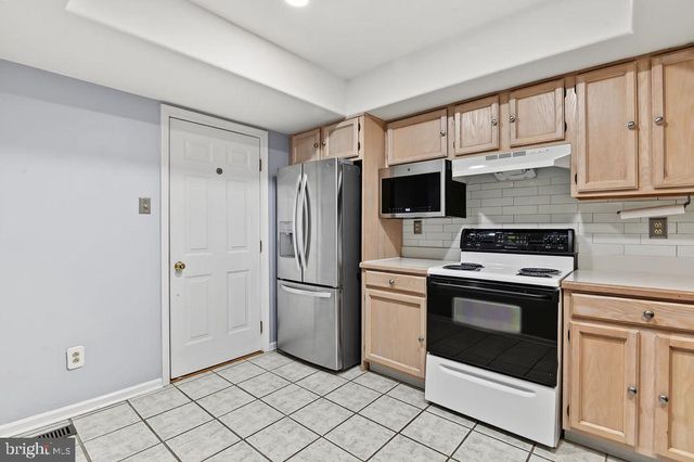 502 PAISLEY PL, Newark, DE 19711