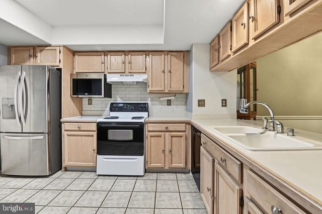 502 PAISLEY PL, Newark, DE 19711