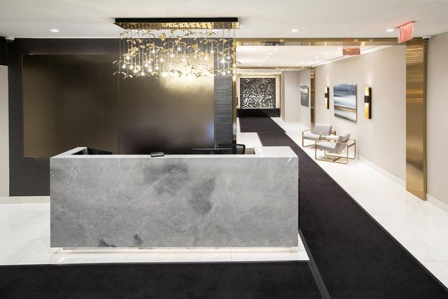 150 W 51st St Apt 1918, New York City, NY 10019