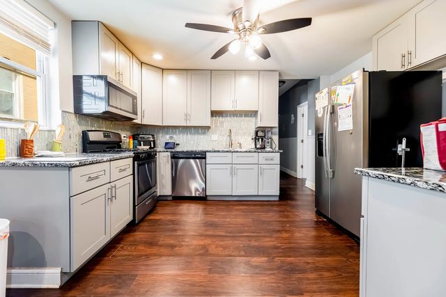 17 N Pine Avenue, Chicago, IL 60644
