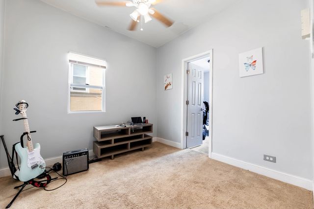 17 N Pine Avenue, Chicago, IL 60644