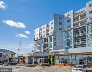 2772 LIGHTHOUSE PT E #314, Baltimore, MD 21224