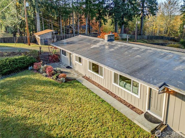 12161 S Keyport Road NE, Poulsbo, WA 98370