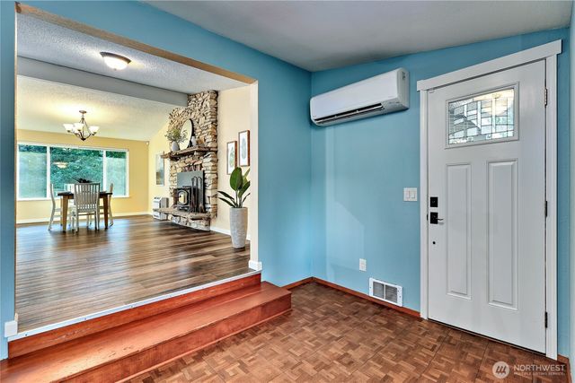 12161 S Keyport Road NE, Poulsbo, WA 98370