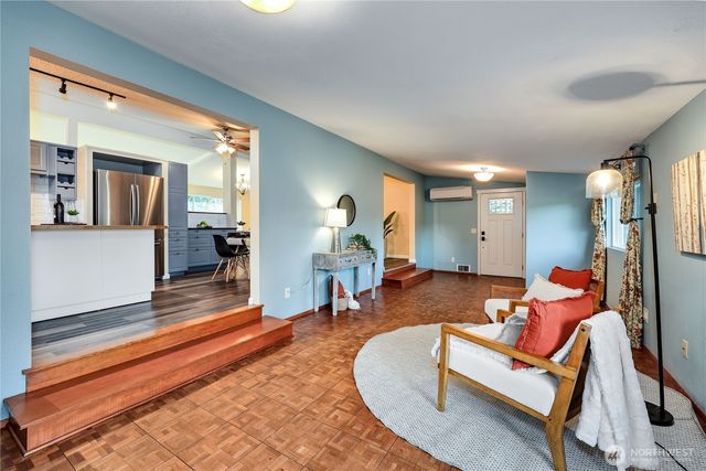 12161 S Keyport Road NE, Poulsbo, WA 98370