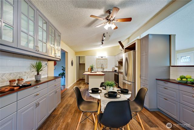 12161 S Keyport Road NE, Poulsbo, WA 98370