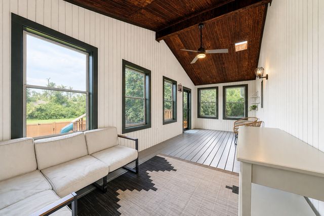 4400 Black Partridge Lane, Lisle, IL 60532