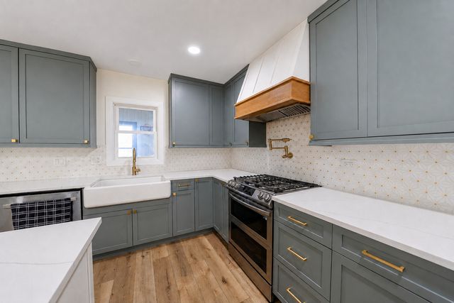 4400 Black Partridge Lane, Lisle, IL 60532