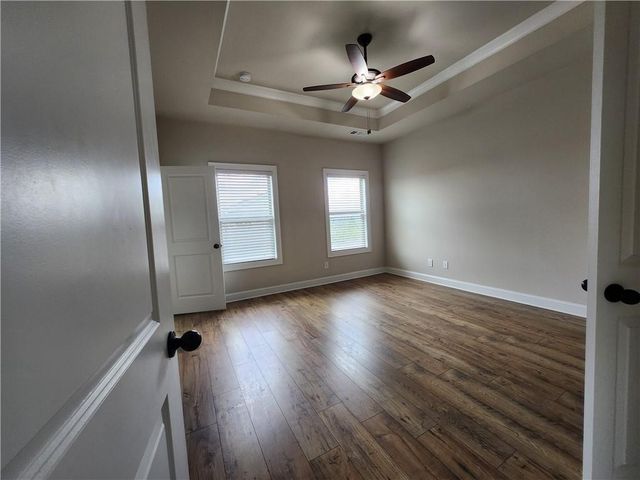 1323 Faircrest Way, Suwanee, GA 30024
