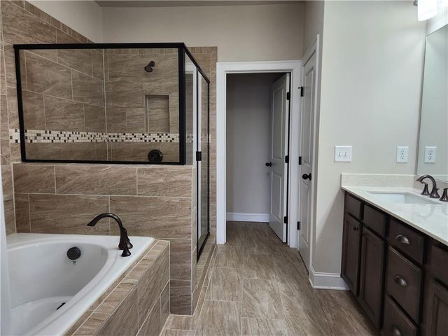 1323 Faircrest Way, Suwanee, GA 30024