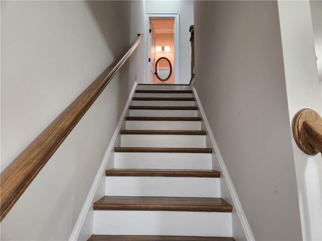 1323 Faircrest Way, Suwanee, GA 30024