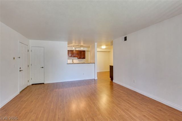 2606 South Durango Drive 246, Las Vegas, NV 89117