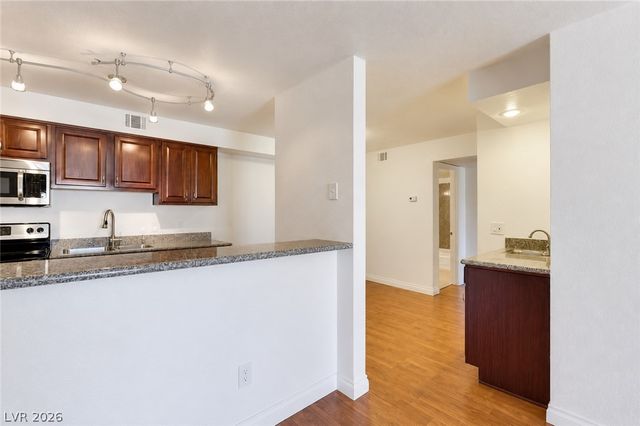 2606 South Durango Drive 246, Las Vegas, NV 89117