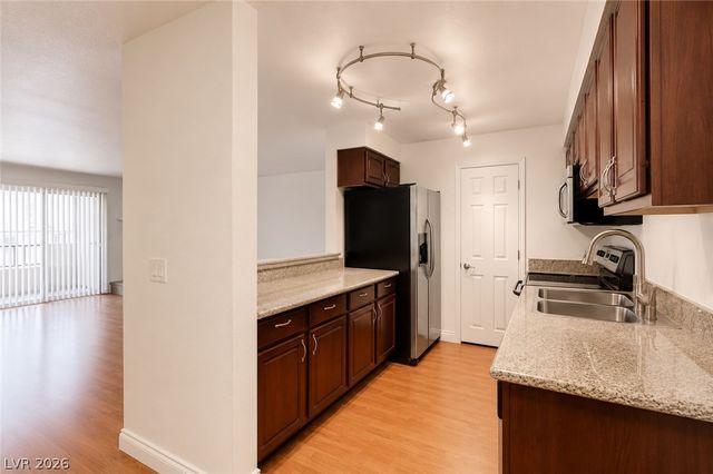 2606 South Durango Drive 246, Las Vegas, NV 89117