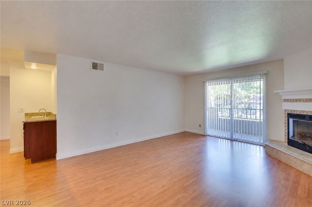 2606 South Durango Drive 246, Las Vegas, NV 89117
