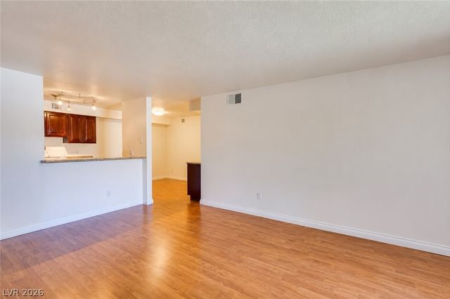2606 South Durango Drive 246, Las Vegas, NV 89117