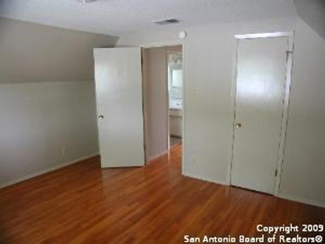 4229 Renault Drive, San Antonio, TX 78218