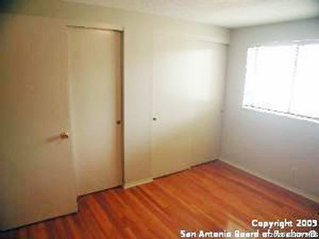 4229 Renault Drive, San Antonio, TX 78218