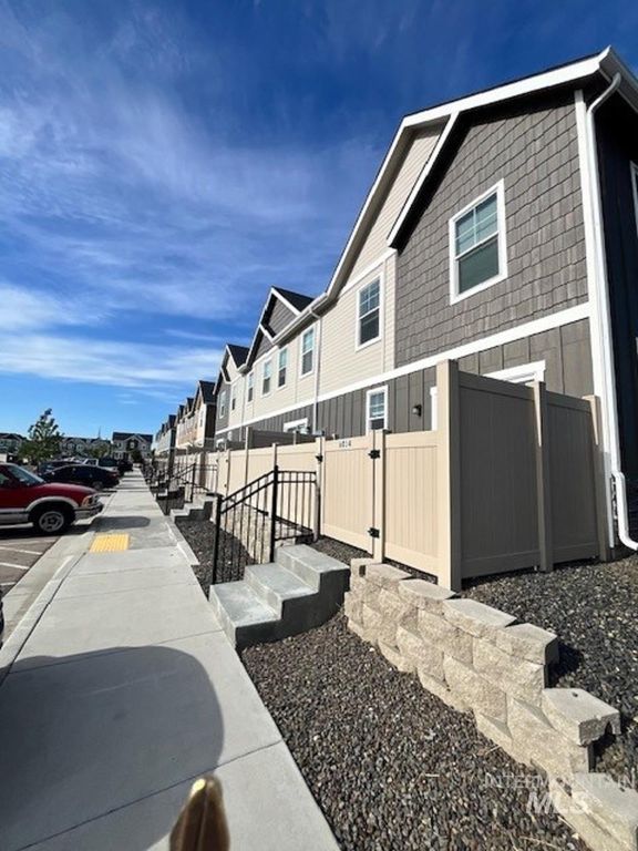 5990,5998,6002 & 6014 S Jessenia Ln, Boise, ID 83709 photo 2