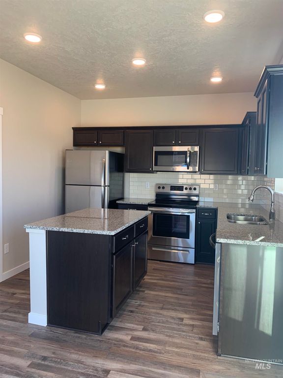 5990,5998,6002 & 6014 S Jessenia Ln, Boise, ID 83709 photo 4