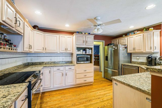 243 NORTHVIEW DR, Dayton, VA 22821