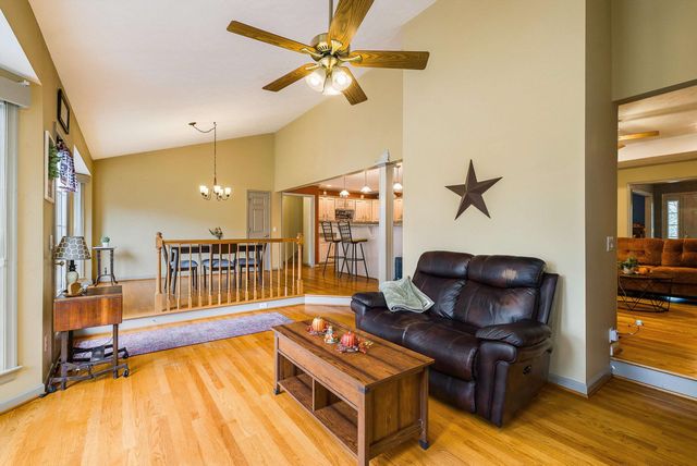 243 NORTHVIEW DR, Dayton, VA 22821