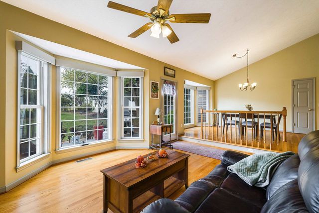 243 NORTHVIEW DR, Dayton, VA 22821