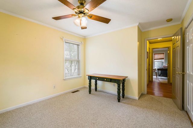 243 NORTHVIEW DR, Dayton, VA 22821