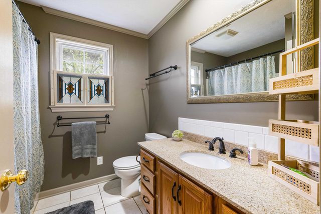 243 NORTHVIEW DR, Dayton, VA 22821