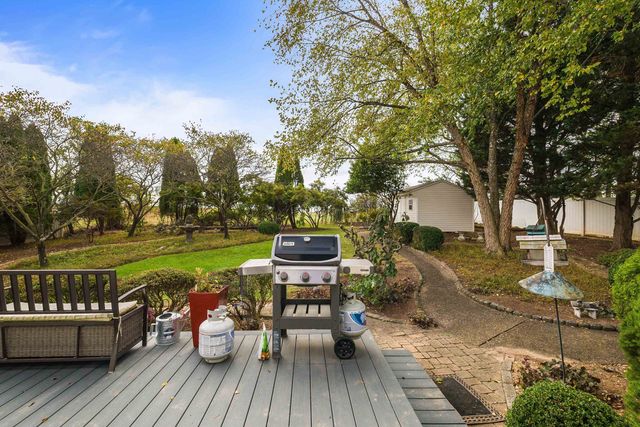 243 NORTHVIEW DR, Dayton, VA 22821