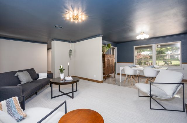 2391 S Brentwood Boulevard, Springfield, MO 65804