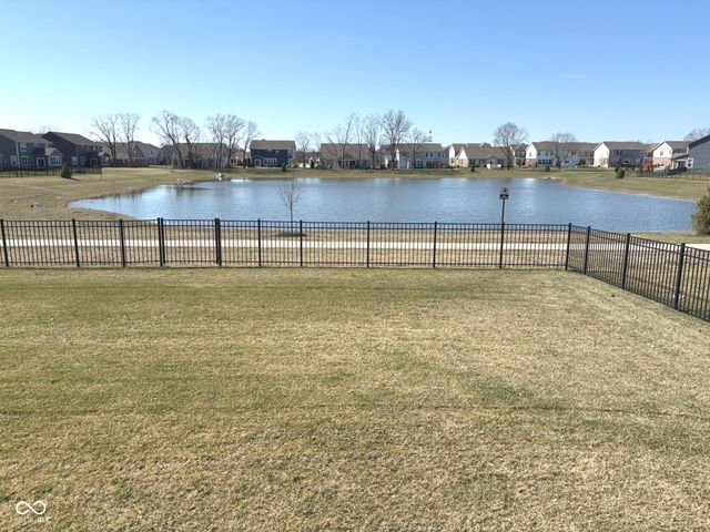 9690 Highview Lane, Mccordsville, IN 46055