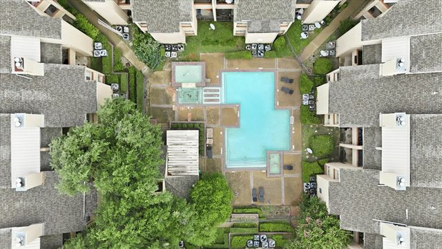 5550 Spring Valley Road A31, Dallas, TX 75254