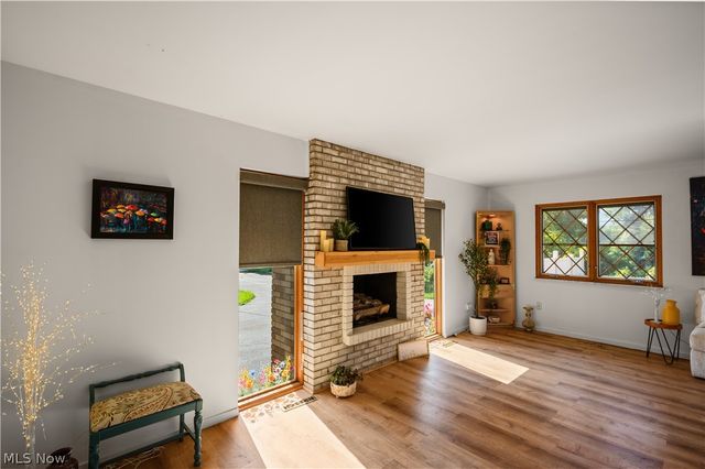 609 Thomas Street, Belpre, OH 45714
