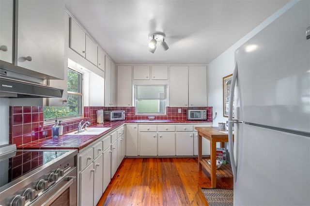 709 LAKE HIGHLAND DRIVE, Orlando, FL 32803