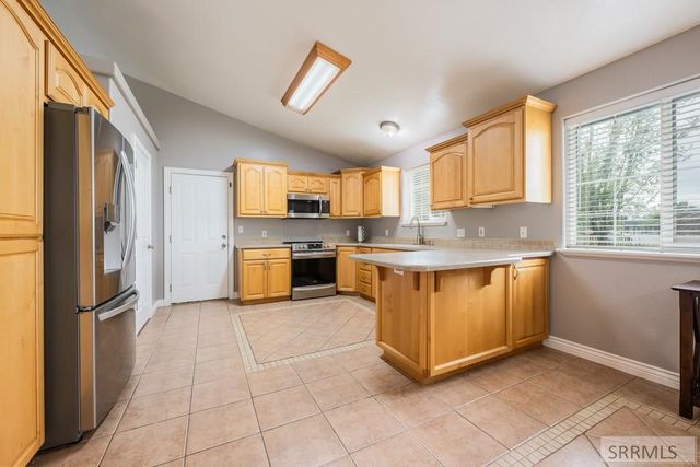 3860 E 390 N, Rigby, ID 83442