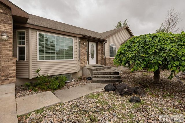 3860 E 390 N, Rigby, ID 83442