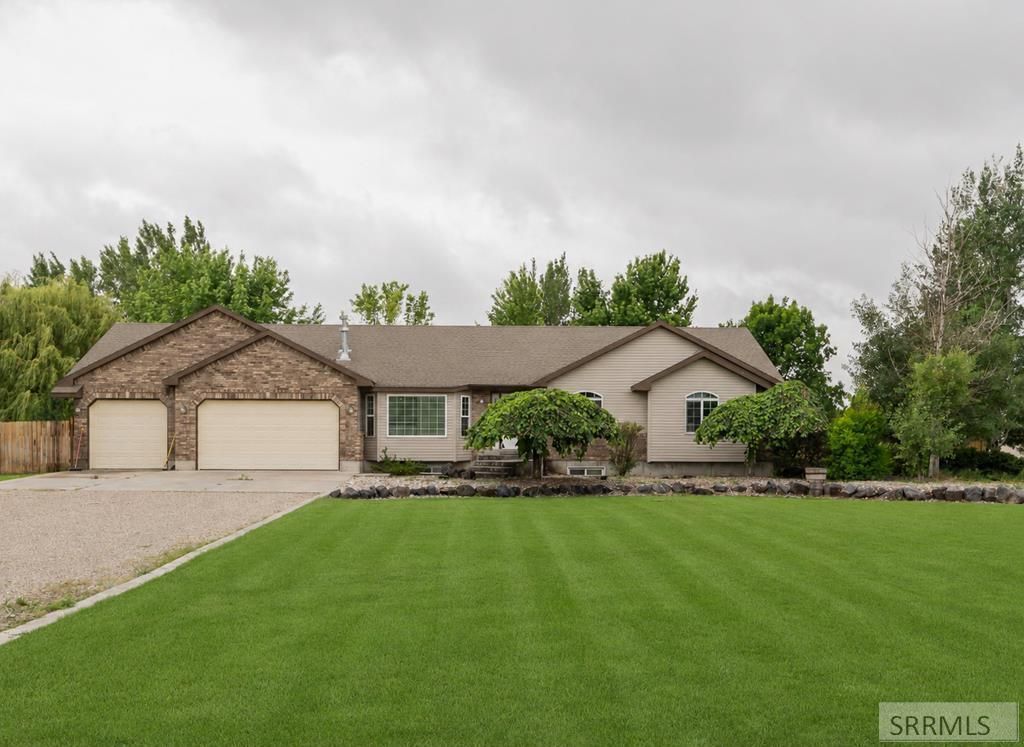 3860 E 390 N, Rigby, ID 83442