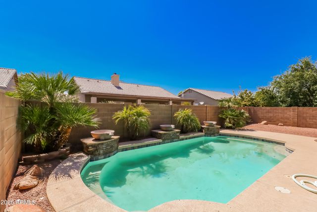 15806 N 136TH Lane, Surprise, AZ 85374
