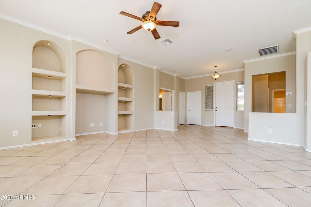 15806 N 136TH Lane, Surprise, AZ 85374 — photo 5
