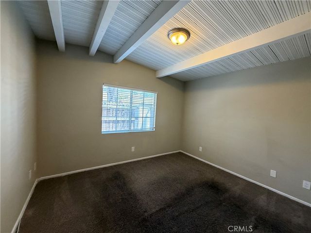 7741 Zelzah, Reseda, CA 91335