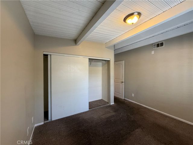 7741 Zelzah, Reseda, CA 91335